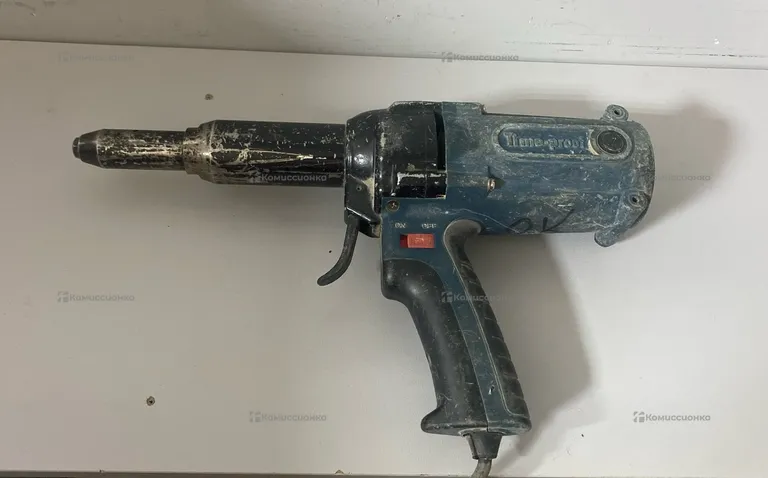 Заклепочник Time-proof TAC500A