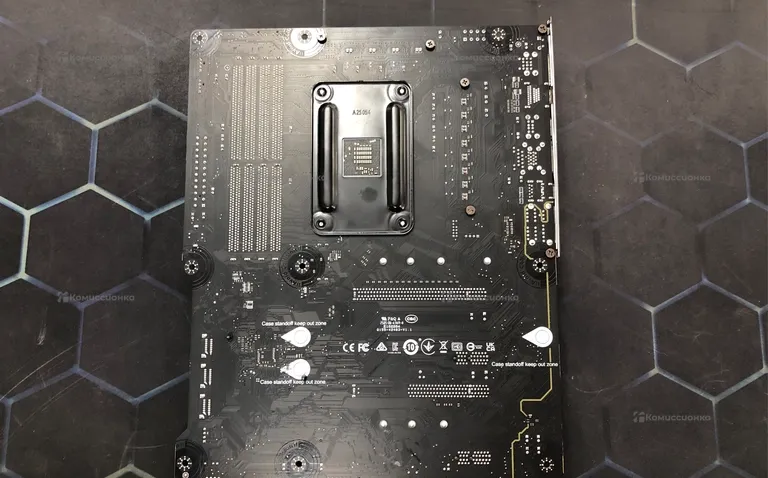 Материнская плата MSI MPG B550 GAMING PLUS