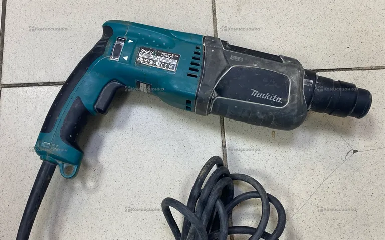 перфаратор makita HR2470