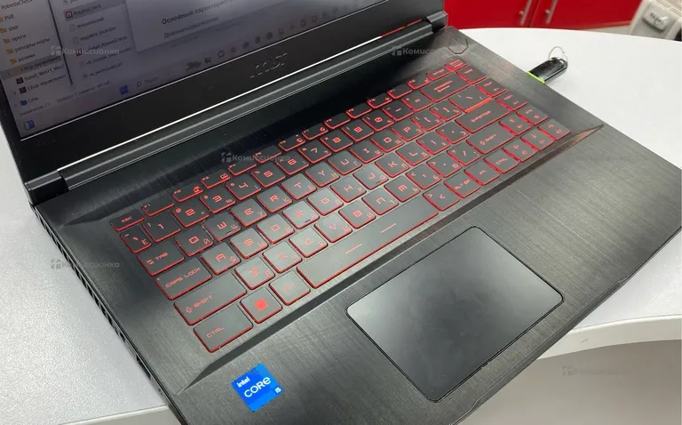 Ноутбук  MSI