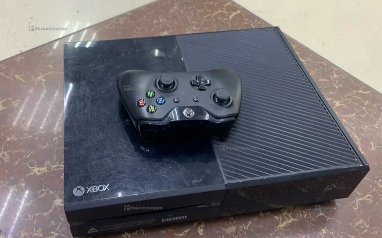 Приставка Xbox One 500Gb