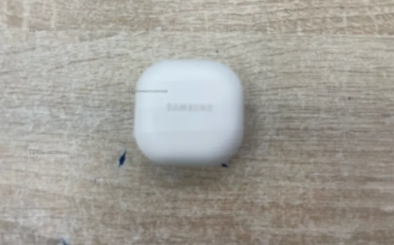 Наушники  Samsung buds 2prio