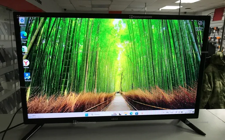 Телевизор Akai LEA-32B49P