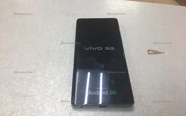 VIVO V27 12/256Gb