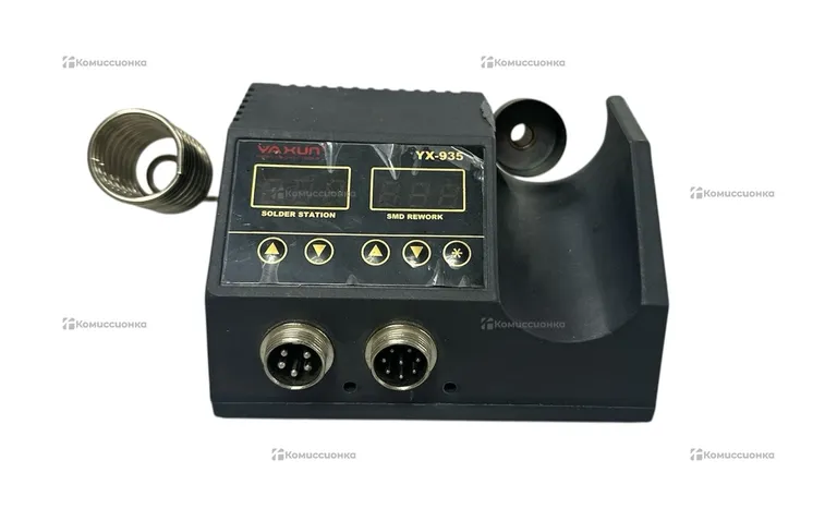 Portable hot air welding table