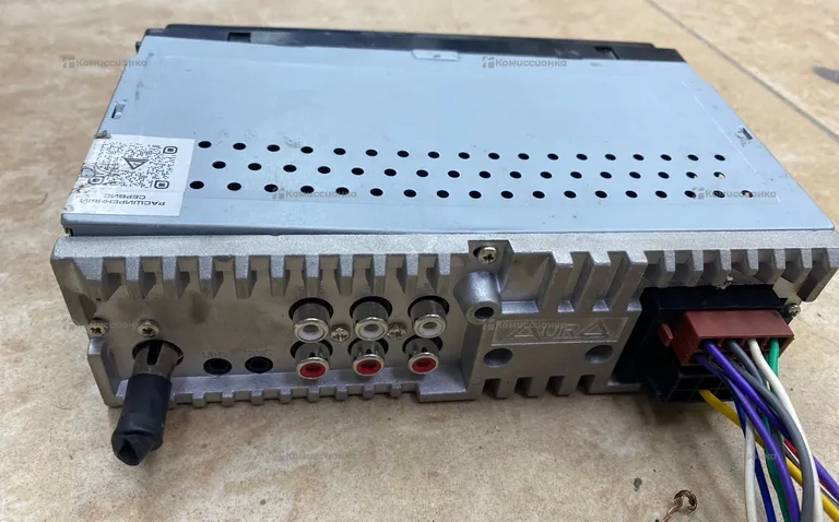 Автомагнитола  aura Amh-77dsp