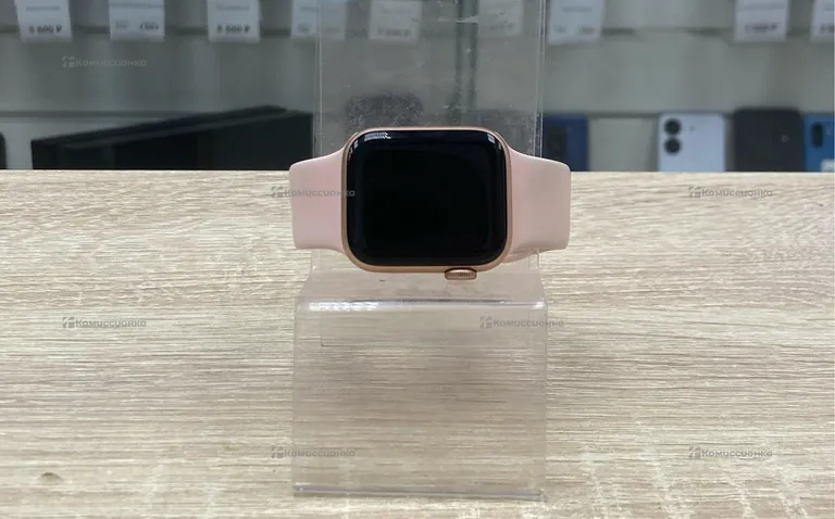 Часы  Apple Watch SE 40