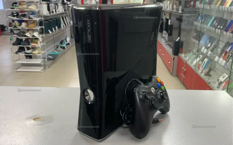 Приставка Xbox 360 Freeboot