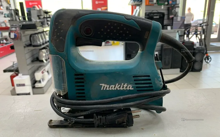 Электролобзик makita 4326