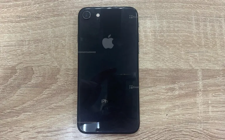 Apple IPhone 8 64Gb