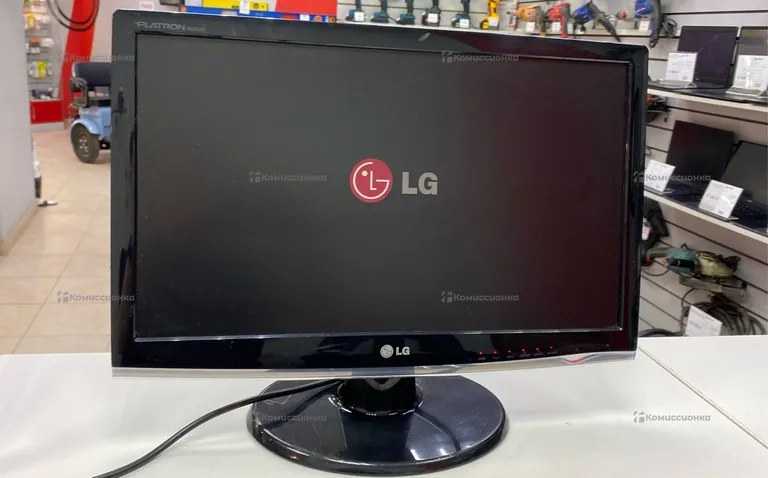 Монитор LG Flatron W2253V