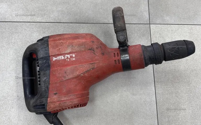Отбойный молоток Hilti TE 706-AVR