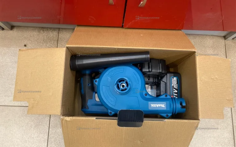 Воздуходувка маленькая АКБ Makita rep