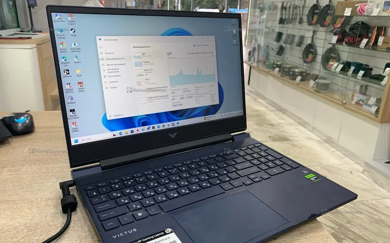 Ноутбук  HP victus mt7921