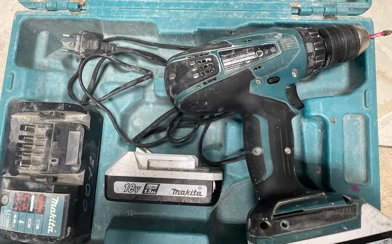 Дрель-шуруповерт makita DF457DWE