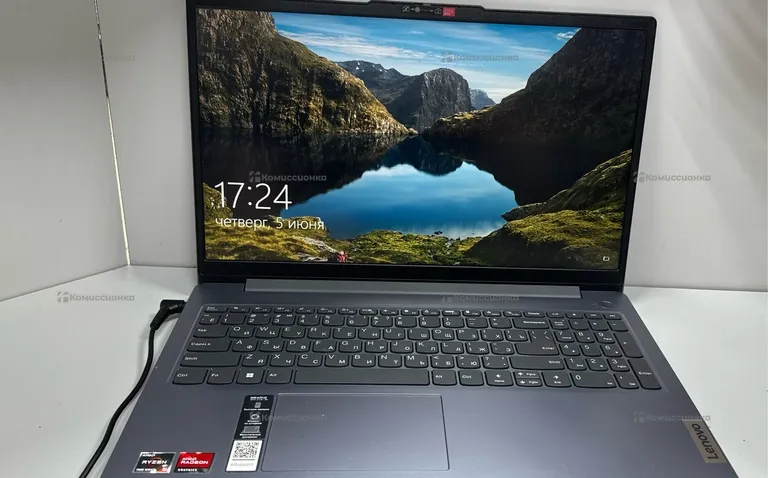 Ноутбук  Lenovo Ideapad Slim