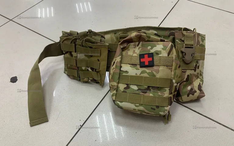 Разгрузка тактическая с аптечкой и подсумком для