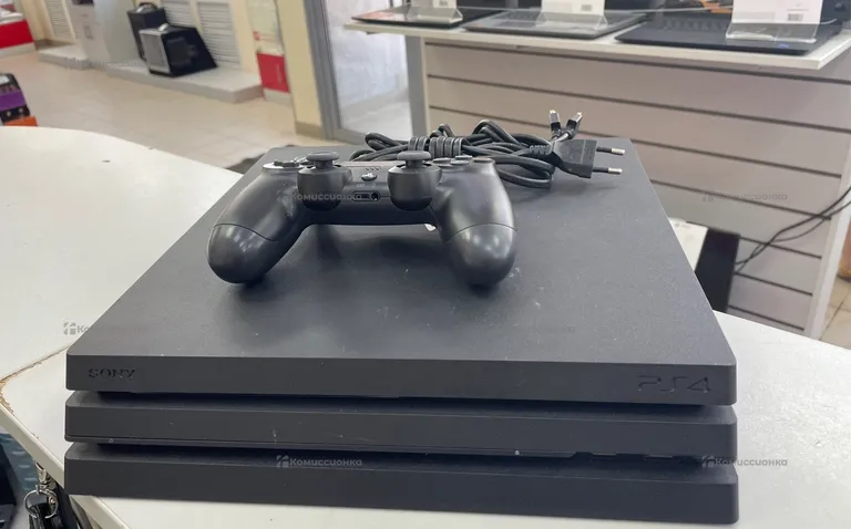 Приставка Sony PS 4 Pro 1TB