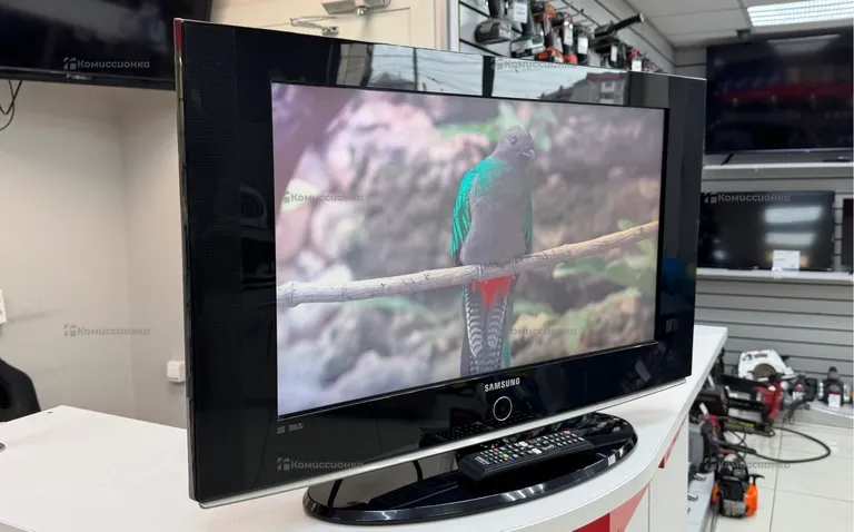 Телевизор Samsung LE26S81B.