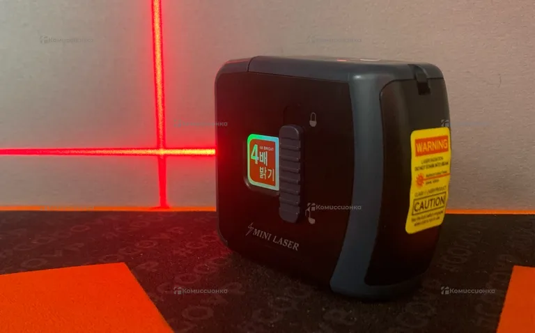 Лазерный уровень Mini laser 09964-C1200