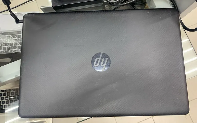 Ноутбук HP 15db0000ur