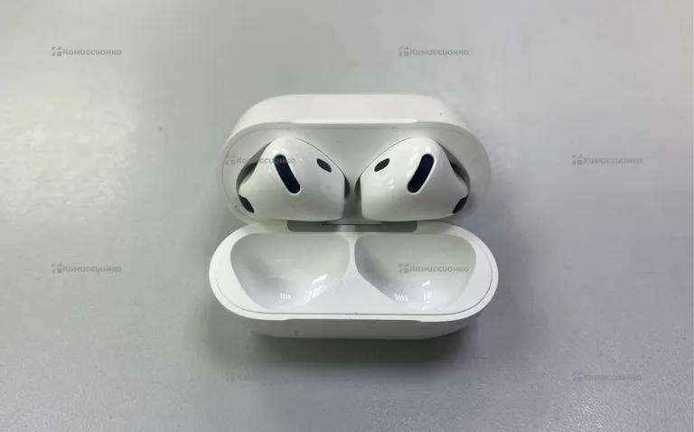 Наушники  AirPods 4