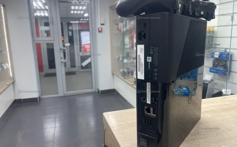 Приставка Xbox Xbox 360