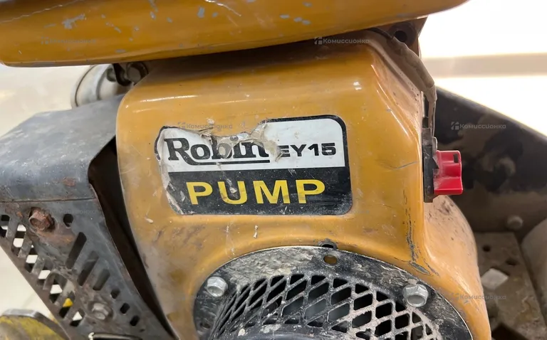 Виброплита Robin EY-15 PUMP
