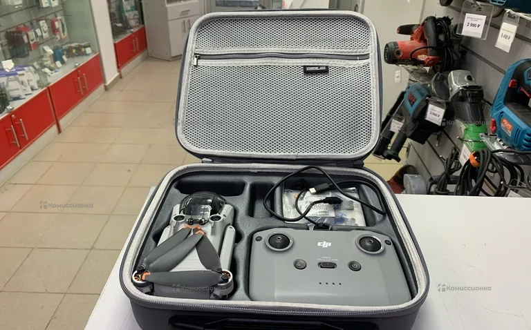 Квадрокоптер DJI mini 3