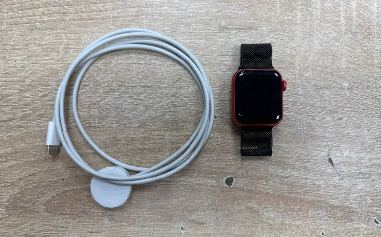 Часы  Apple Watch 6 40mm