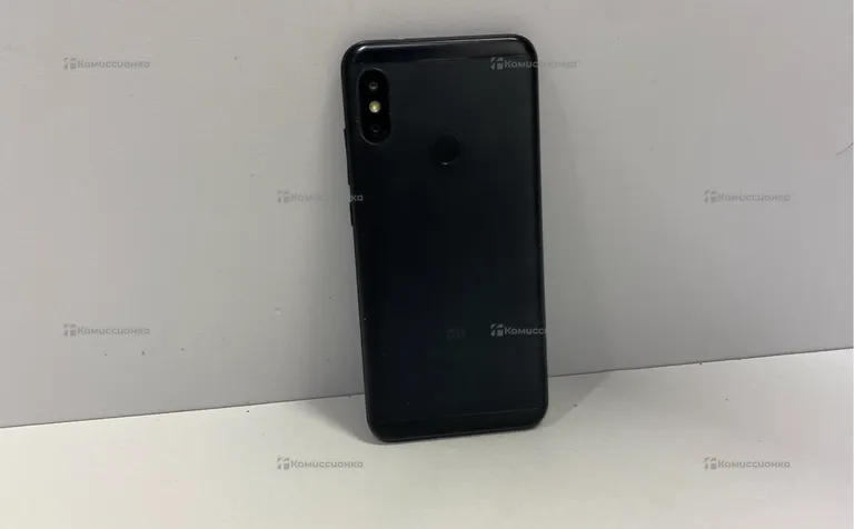 Xiaomi Mi A2 Lite 3/32Gb