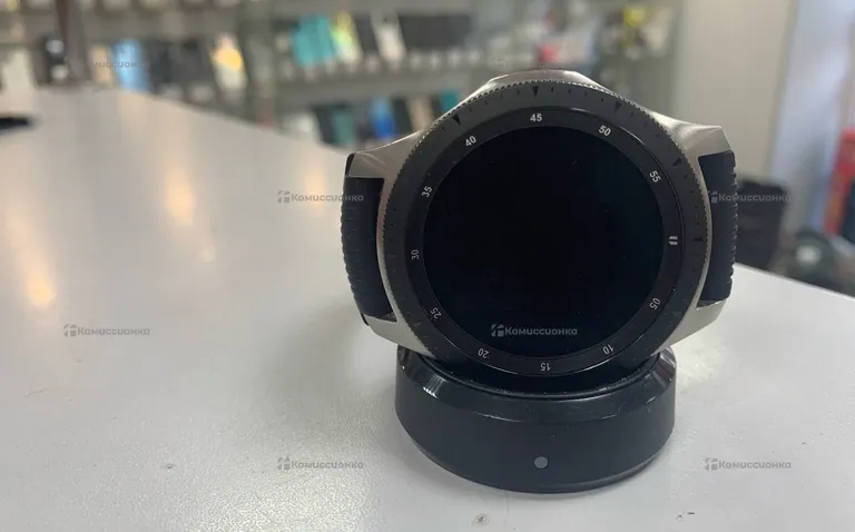 Часы Samsung Galaxy Watch