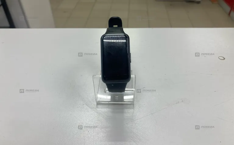 Часы Huawei Band 7