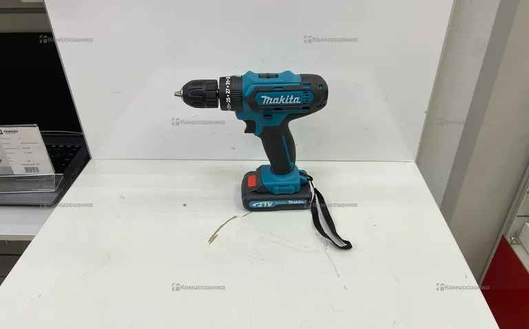 Шуруповёрт Makita 21v