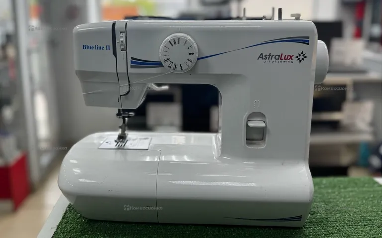 Швейная машина Astrolux BlueLine II