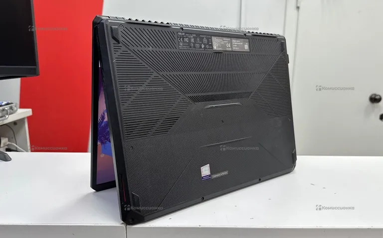 Ноутбук ASUS Ryzen 5-3550H/1650/8RAM/SSD