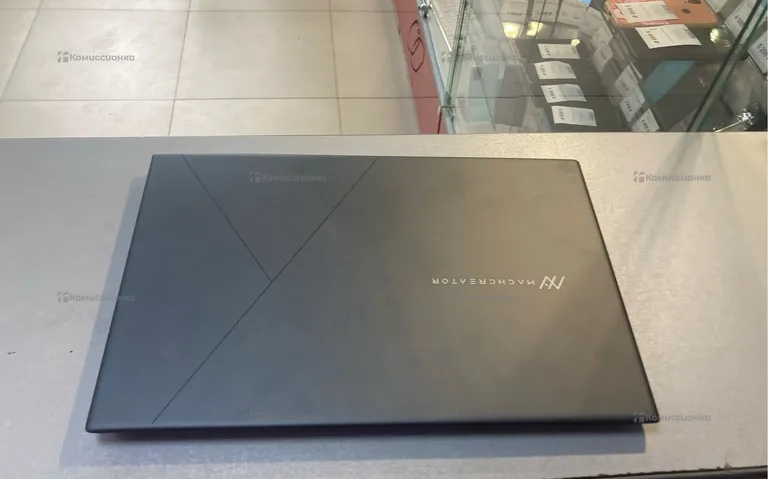 Ноутбук  machreator one i3
