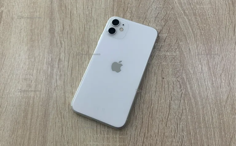 Apple iPhone 11 64 ГБ