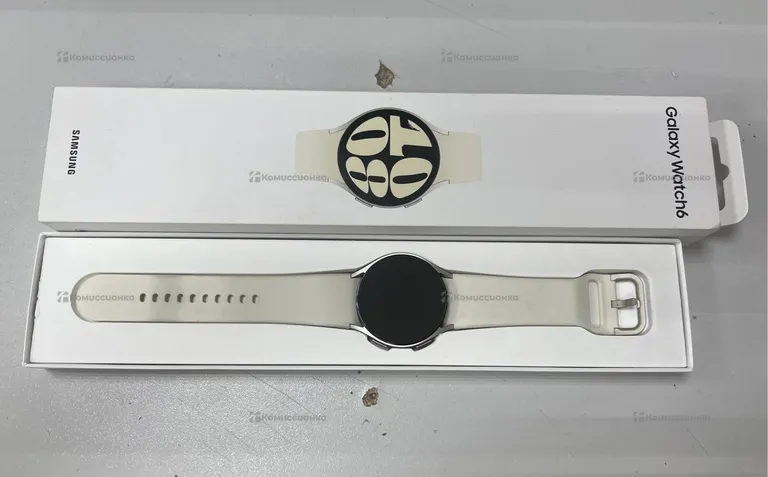Часы  Samsung Galaxy Watch 6 40mm