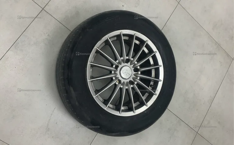 Колеса в сборе TOYOTA HAICE  5/114.3