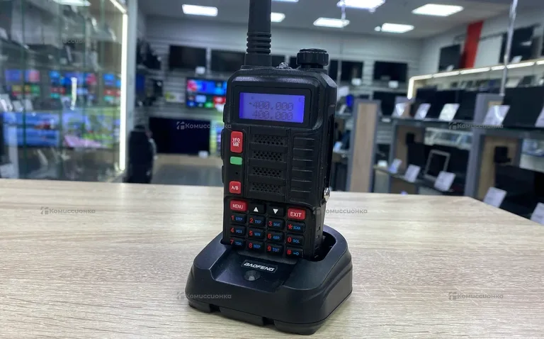 Рация  с радио UV-10R