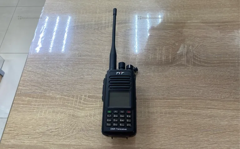 Рация  tyt md-uv390