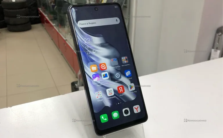 Tecno Spark 20 Pro 12/256 ГБ