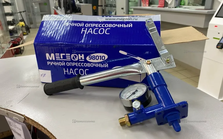 Ручной опрессовочный насос Мегеон 98010