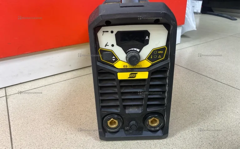 Сварочный инвертор ESAB Rogue ES 200i Pro