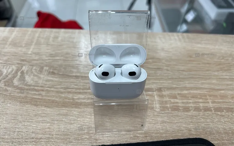 AirPods 3