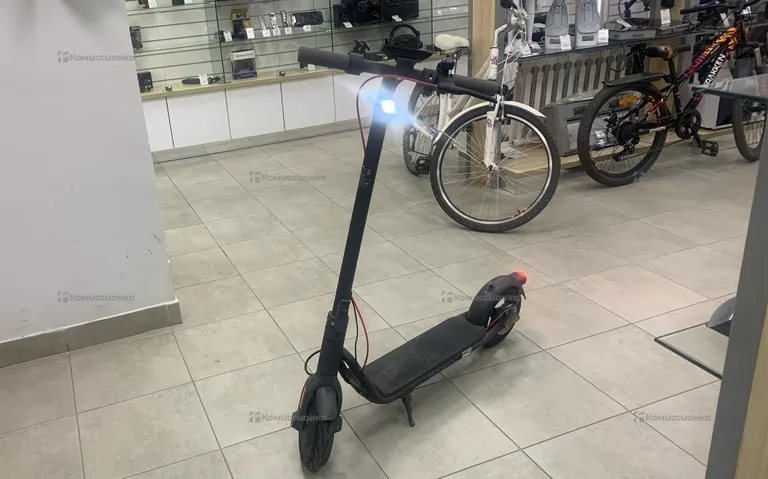 Самокат navee v40