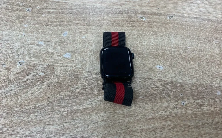 Часы  Apple Watch 9 41 mm
