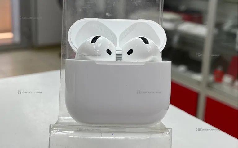 Наушники  Apple AirPods 4