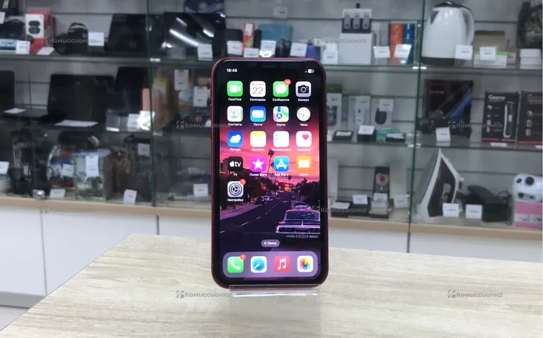 Apple iPhone XR 64Gb